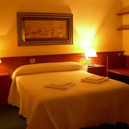 Residencia La Paz Hotel