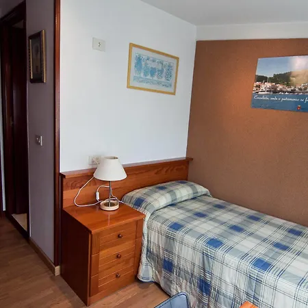 Hotel Residencia La Paz 2*